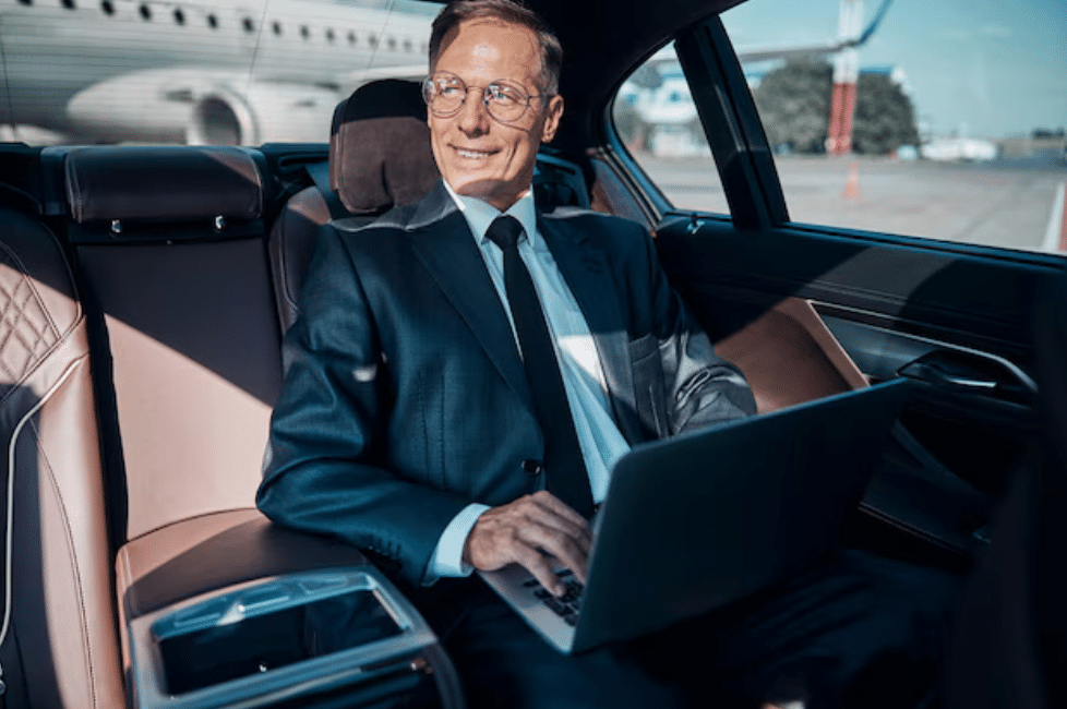 Corporate Airport Transfers in Munich for Executives & Teams